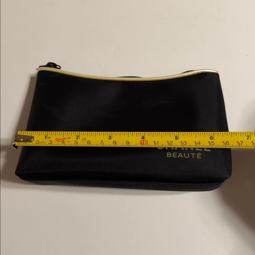 Chanel Beauté Black and Gold Pouch Nylon Fabric ZipperedCosmetic Makeup Bag NWOT